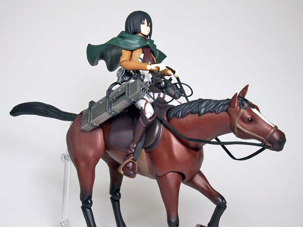 figma 馬+ミカサ・アッカーマン