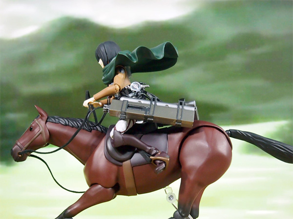figma 馬+ミカサ・アッカーマン