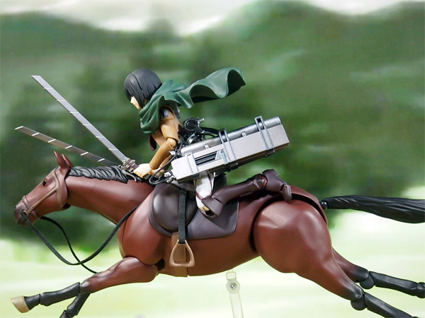 figma 馬+ミカサ・アッカーマン